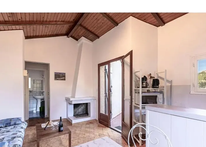 Vakantiehuis Roccapina 35 M2 - 2 - 4 People Rondinara, *